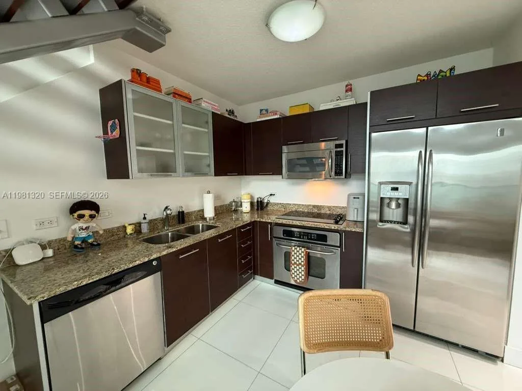 41 SE 5th St # 1903, Miami, FL 33131 photo 7