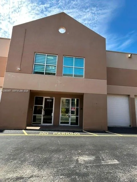 20229 NE 16th Pl # 20229, Miami, FL 33179 photo 2