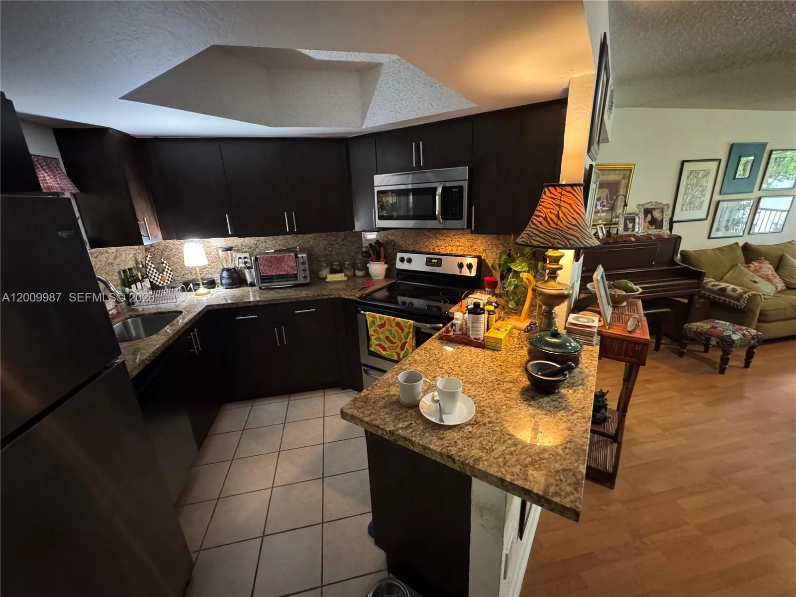 8225 Lake Dr # 404, Doral, FL 33166 photo 6