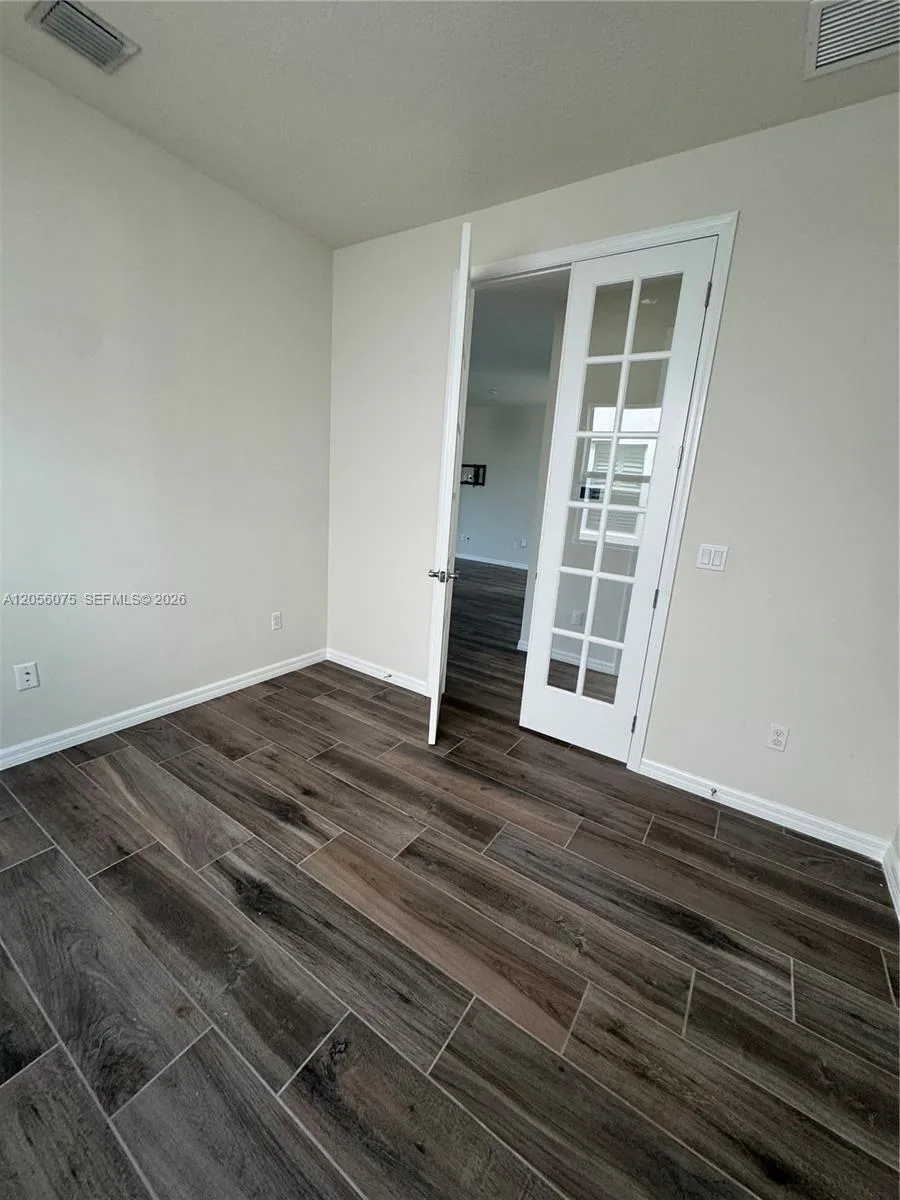 4729 Greenway Dr, Hollywood, FL 33021 photo 10