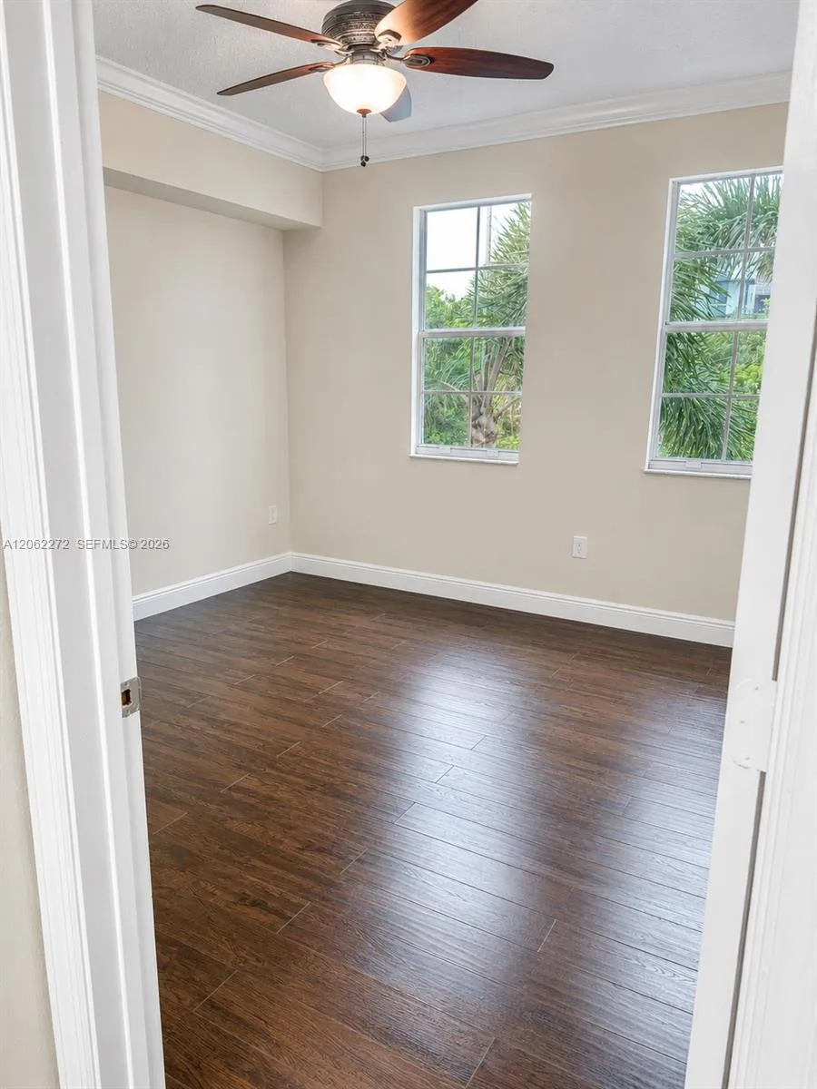 533 NE 3rd Ave # 320, Fort Lauderdale, FL 33301 photo 10