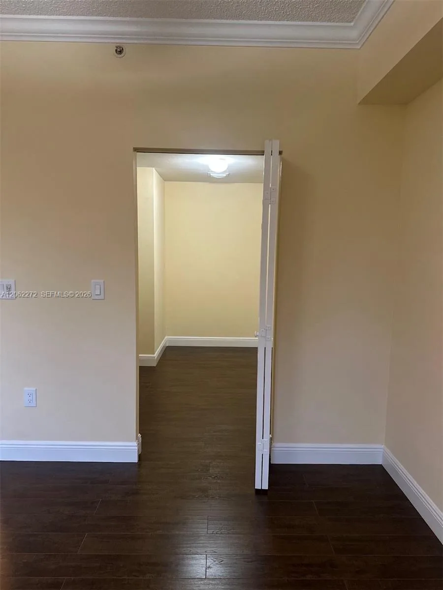 533 NE 3rd Ave # 320, Fort Lauderdale, FL 33301 photo 11