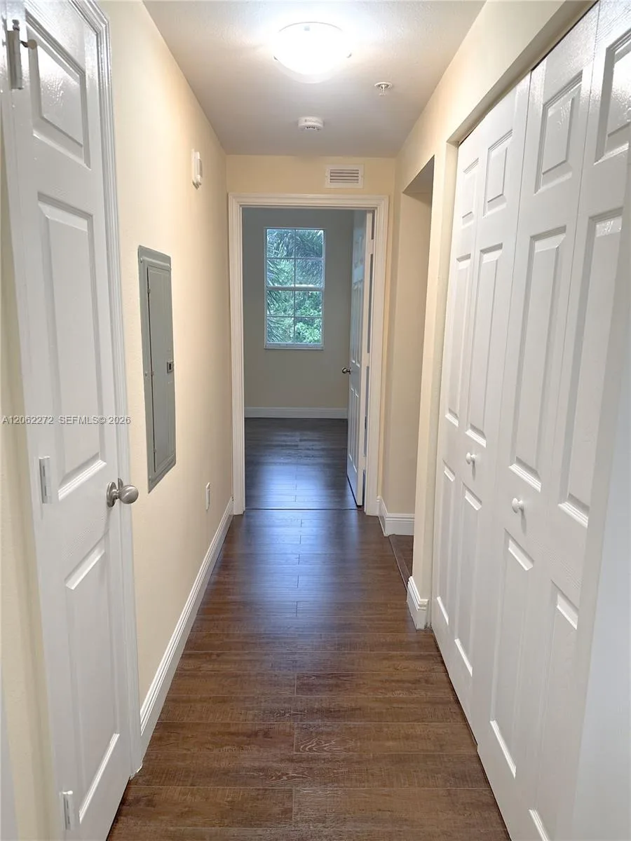 533 NE 3rd Ave # 320, Fort Lauderdale, FL 33301 photo 9