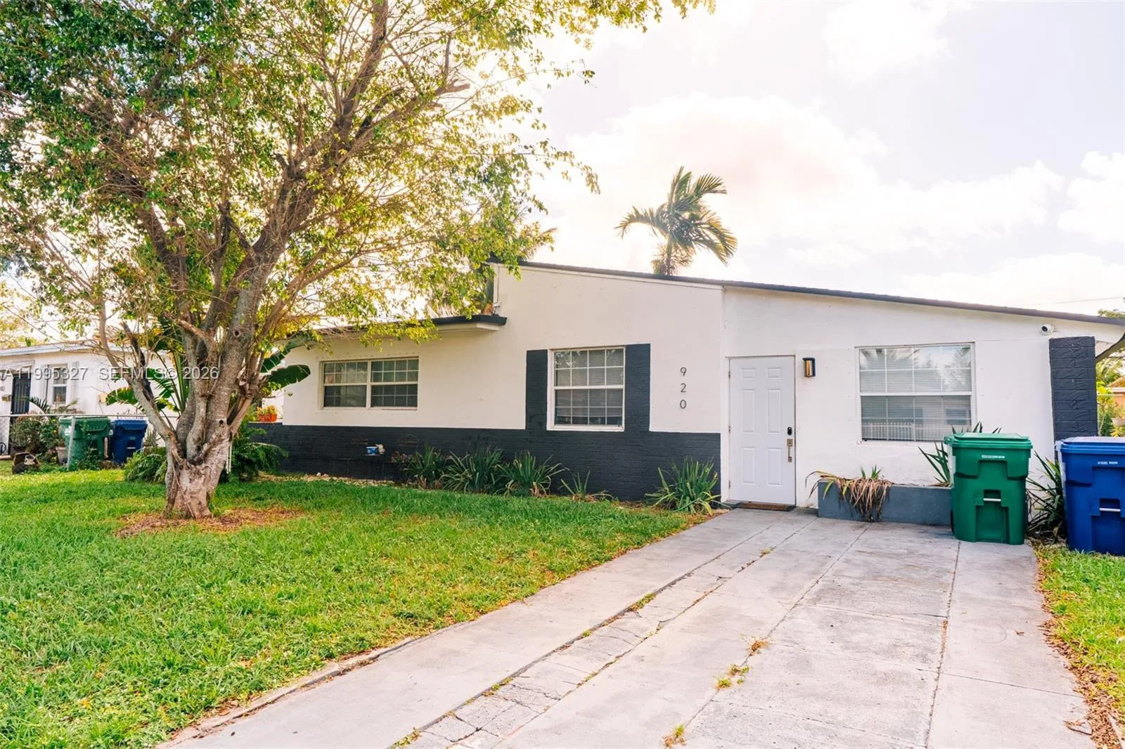 920 NW 84th St, Miami, FL 33150