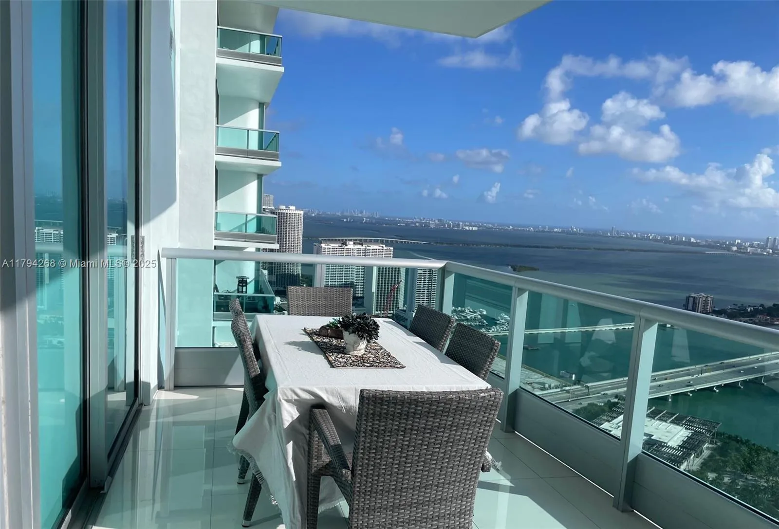 900 Biscayne Blvd # 5707, Miami, FL 33132 photo 10