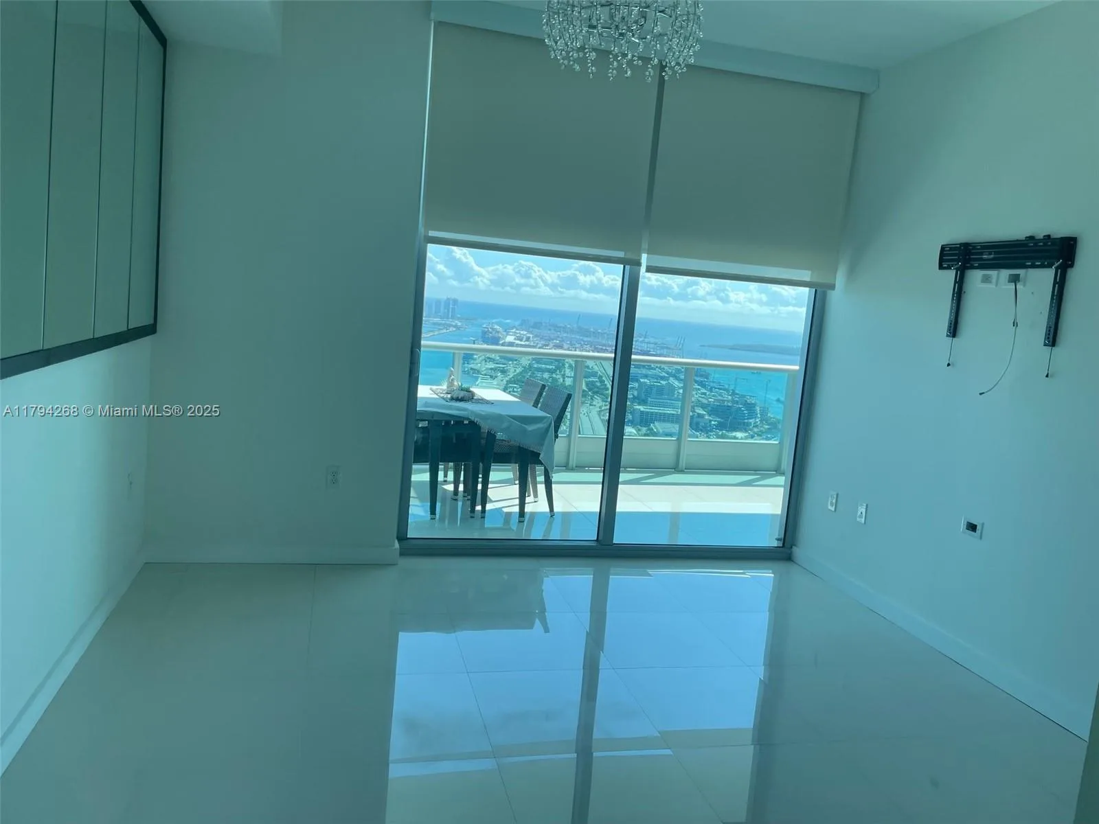 900 Biscayne Blvd # 5707, Miami, FL 33132 photo 7