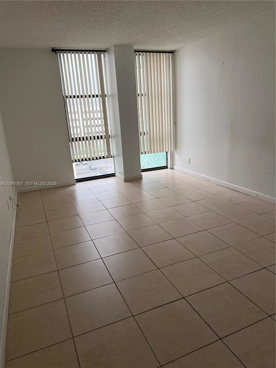 1825 W 44th Pl # 707, Hialeah, FL 33012 photo 6