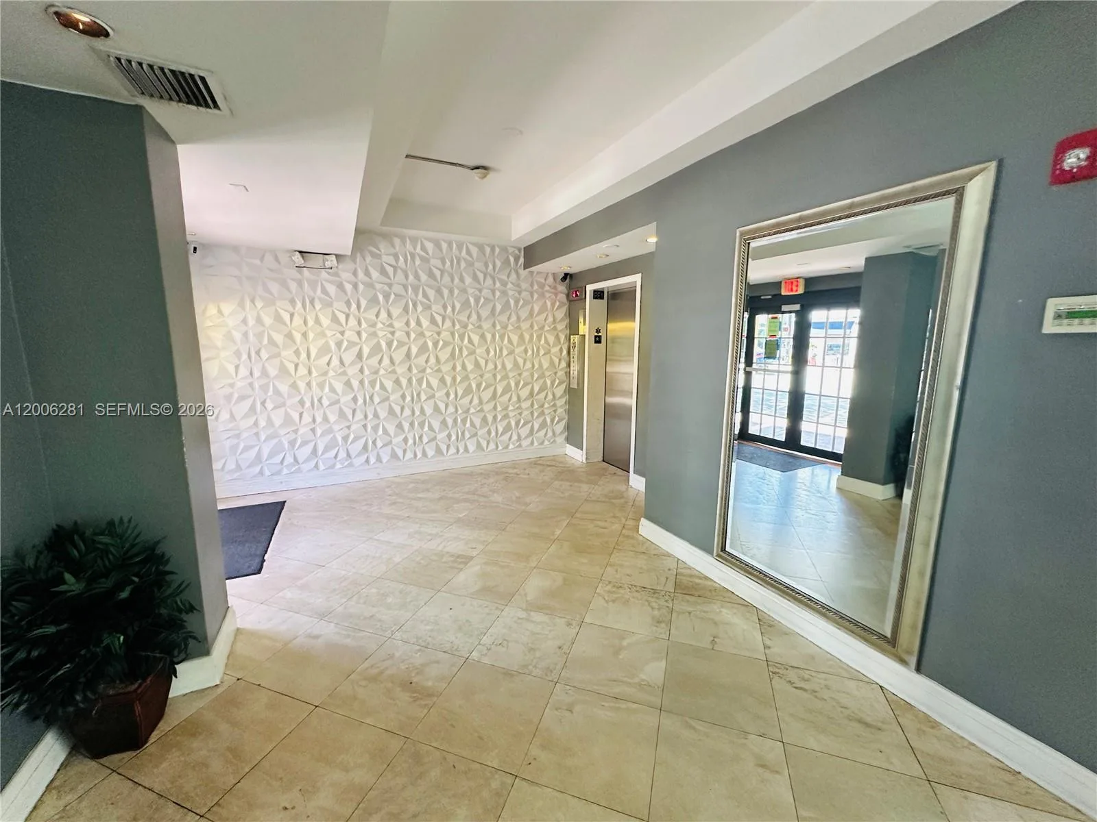 710 Washington Ave # 321, Miami Beach, FL 33139 photo 5