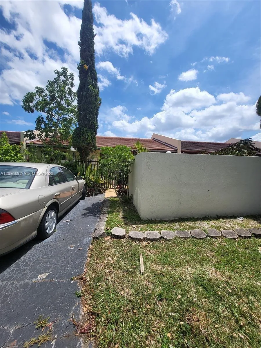 5834 SW 144th Cir Pl # 1, Miami, FL 33183