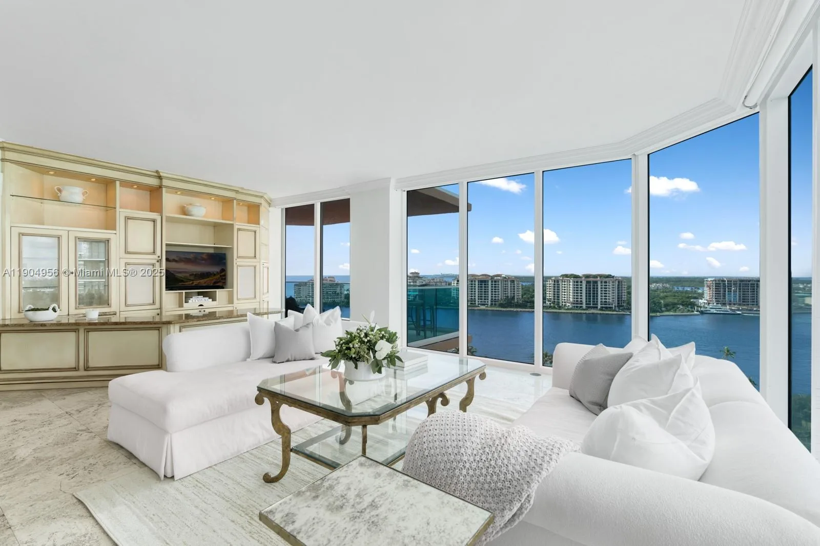 300 S Pointe Dr # 1603, Miami Beach, FL 33139