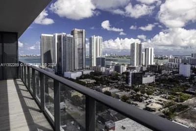 121 NE 34th St # 2601, Miami, FL 33137