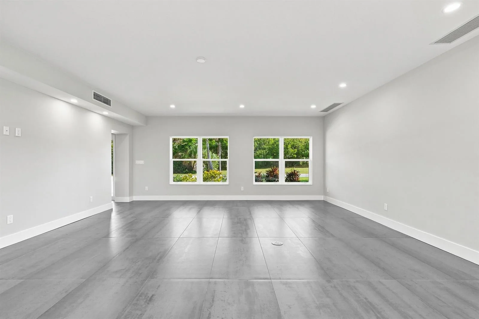 1176 NE Terrace Way, Jensen Beach, FL 34957 photo 7