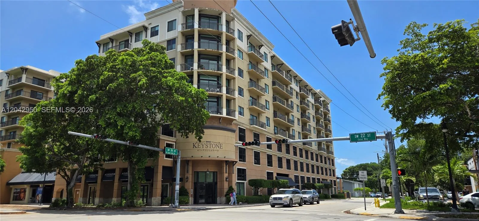 3590 CORAL WAY # 902, Miami, FL 33145