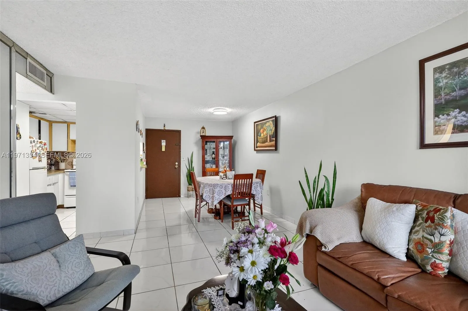 9678 Fontainebleau Blvd # 410, Miami, FL 33172 photo 11