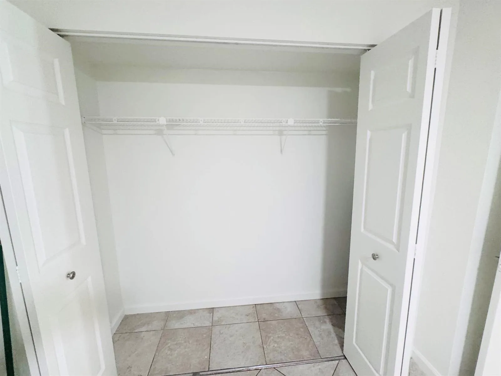 2820 TENNIS CLUB Drive # 206, West Palm Beach, FL 33417 photo 12