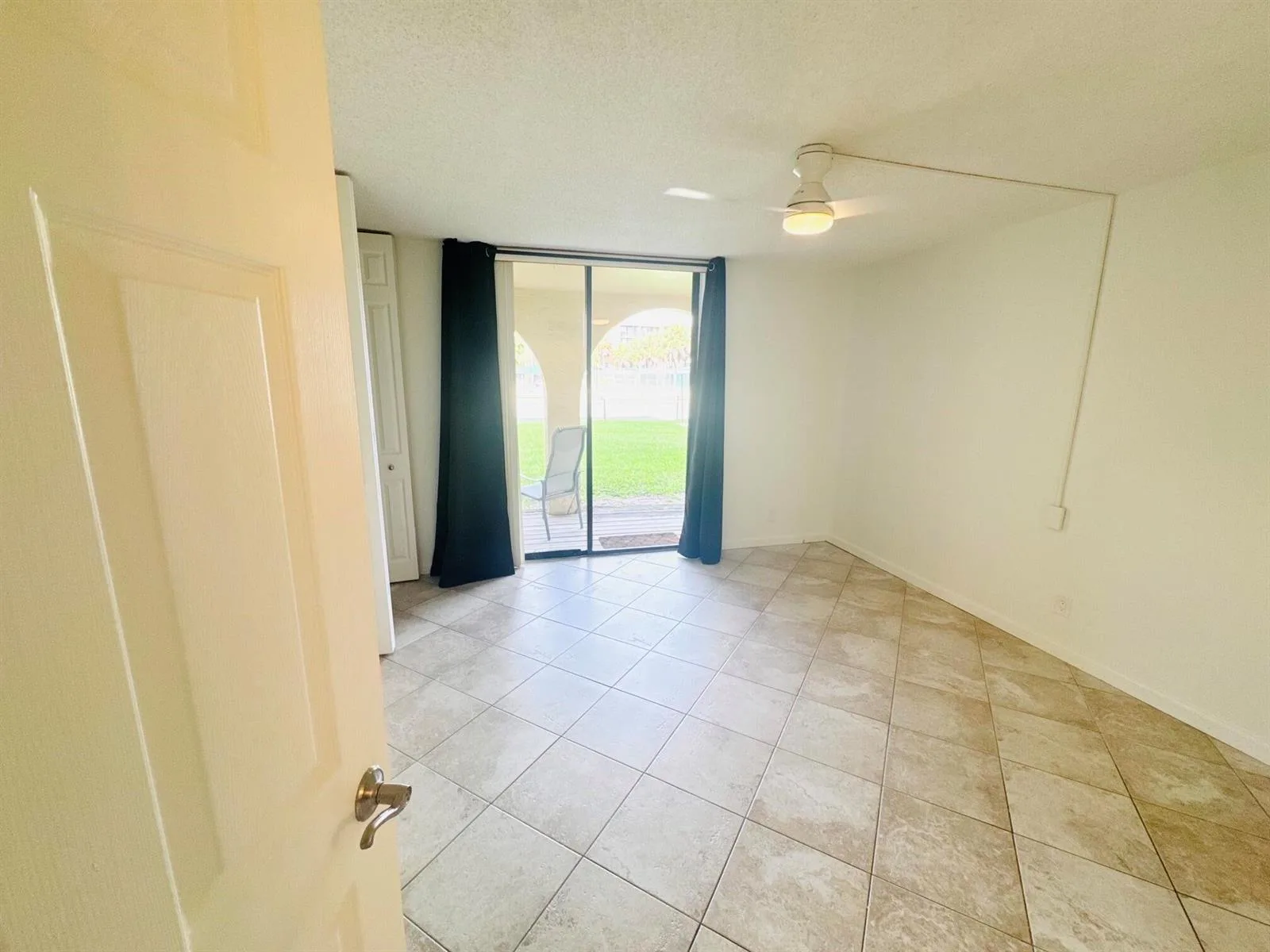 2820 TENNIS CLUB Drive # 206, West Palm Beach, FL 33417 photo 4