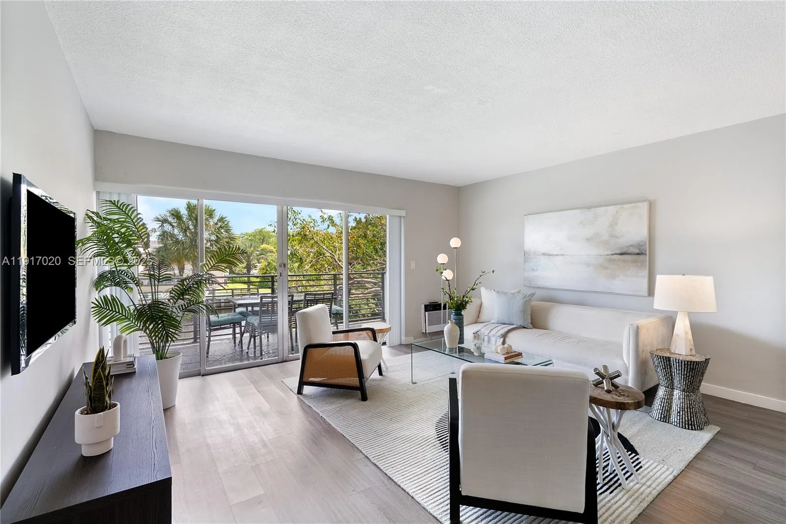 550 NE 20th St # 6, Wilton Manors, FL 33305 photo 2