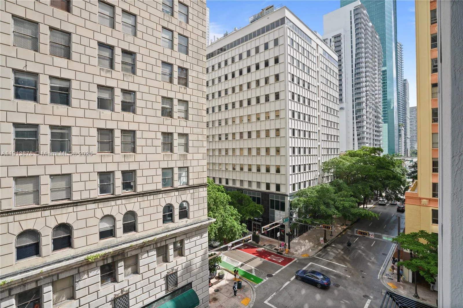 151 SE 1st St # 502, Miami, FL 33131 photo 10