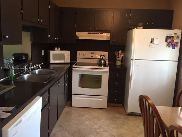 315 SE 11TH Terrace # 305, Dania Beach, FL 33004 photo 8