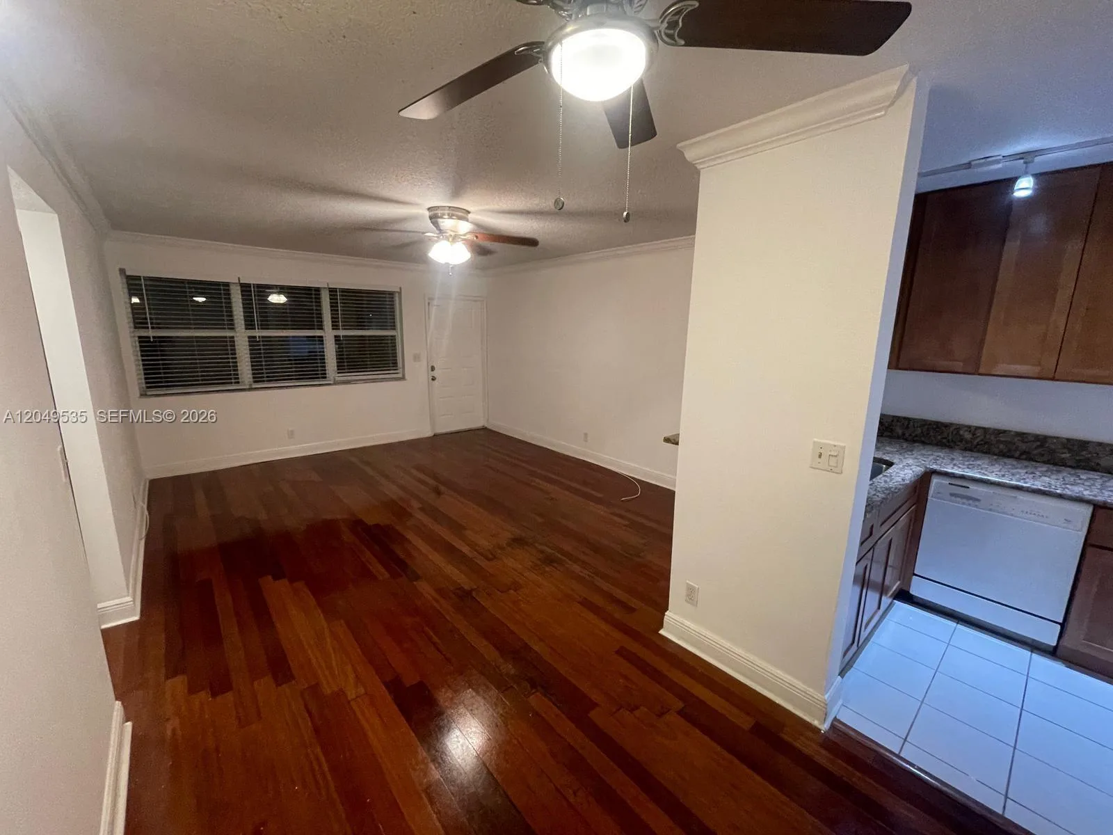 807 Twin Lakes Dr # 32-G, Coral Springs, FL 33071 photo 4