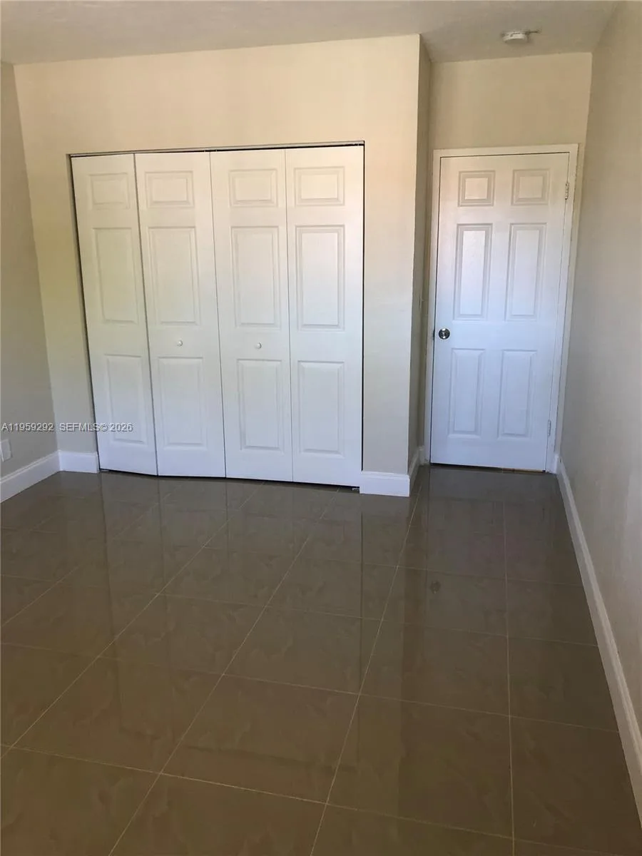 600 Layne Blvd # 208, Hallandale Beach, FL 33009 photo 3