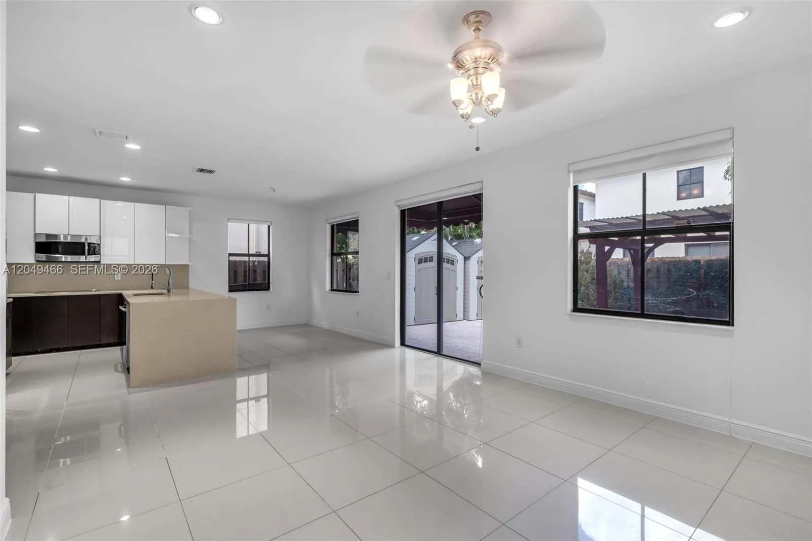 8850 NW 99th Path, Doral, FL 33178 photo 7