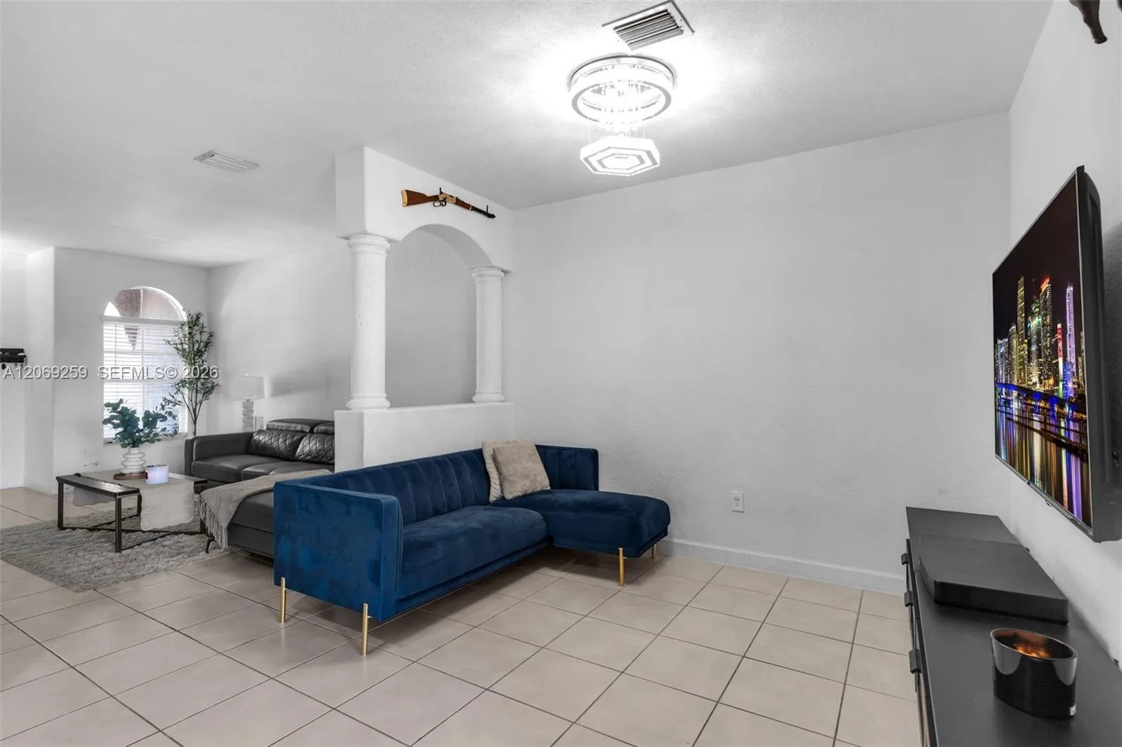 2583 SE 13th Ct, Homestead, FL 33035 photo 8