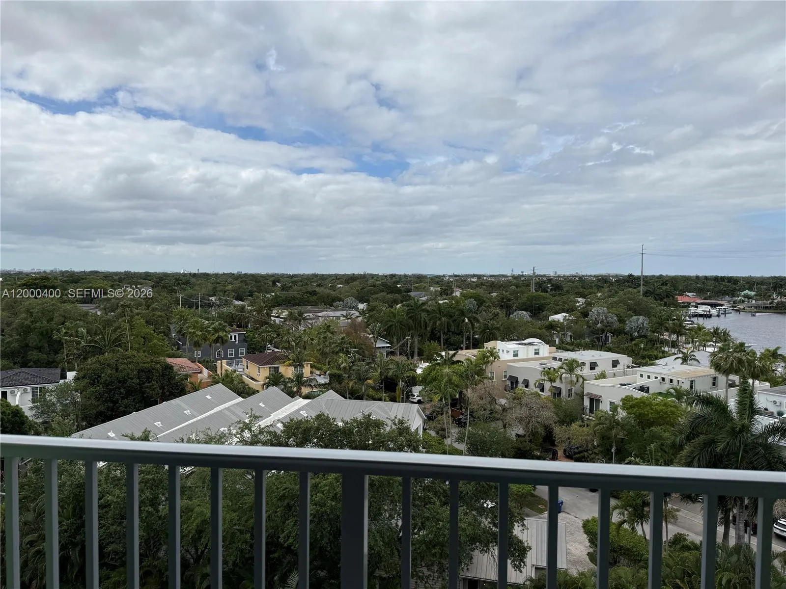 437 SW 4th Avenue # 816, Fort Lauderdale, FL 33315 photo 2