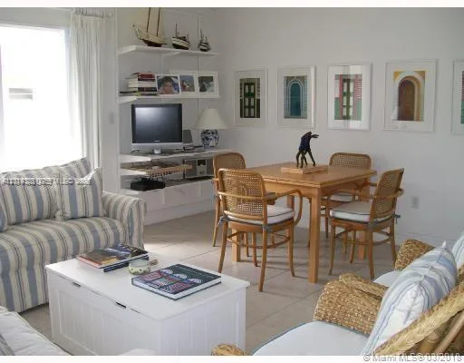 290 Sunrise Dr # 208, Key Biscayne, FL 33149