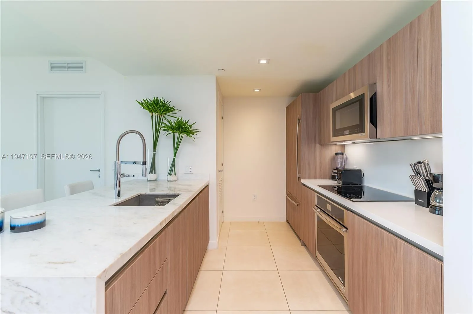 401 N Birch Rd # 502, Fort Lauderdale, FL 33304 photo 5