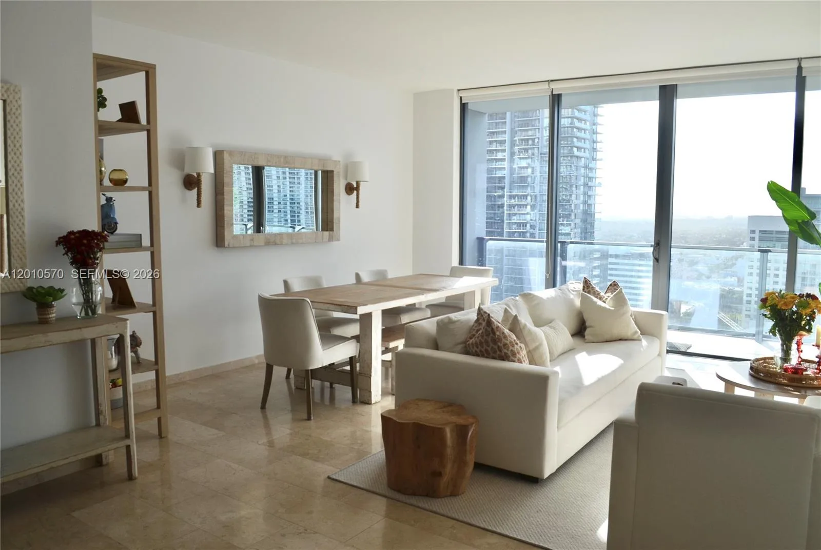 68 SE 6th St # 2708, Miami, FL 33131