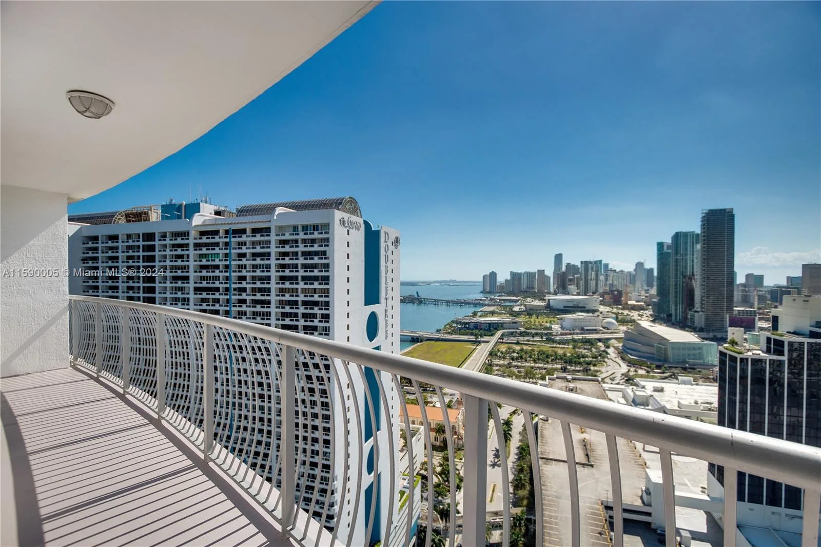 1750 N Bayshore Dr # 3512, Miami, FL 33132 photo 9