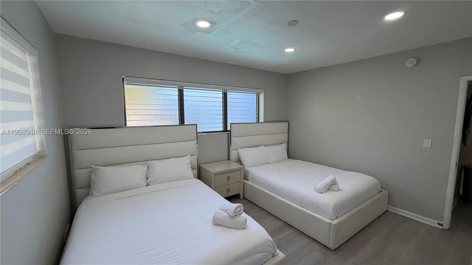 10004 E Bay Harbor Dr # 10, Bay Harbor Islands, FL 33154
