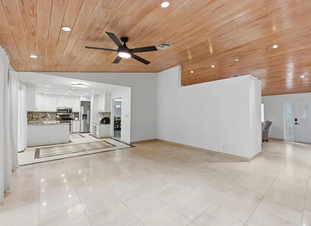 10740 NW 19th Street, Coral Springs, FL 33071 photo 4