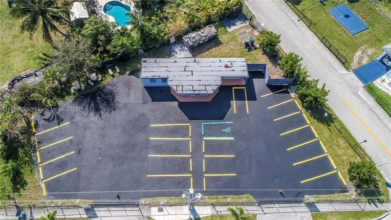 820 Foster Road, Hallandale Beach, FL 33009