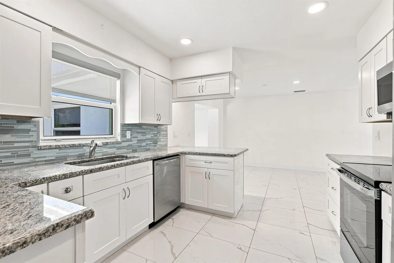 1935 CYPRESS Avenue, Fort Pierce, FL 34949 photo 11