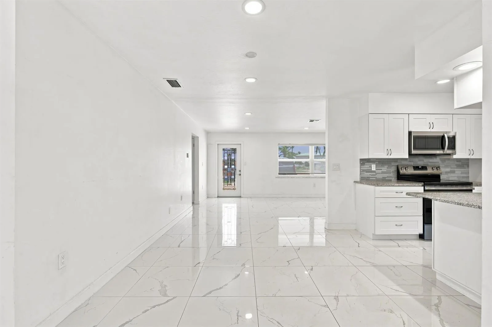 1935 CYPRESS Avenue, Fort Pierce, FL 34949 photo 7