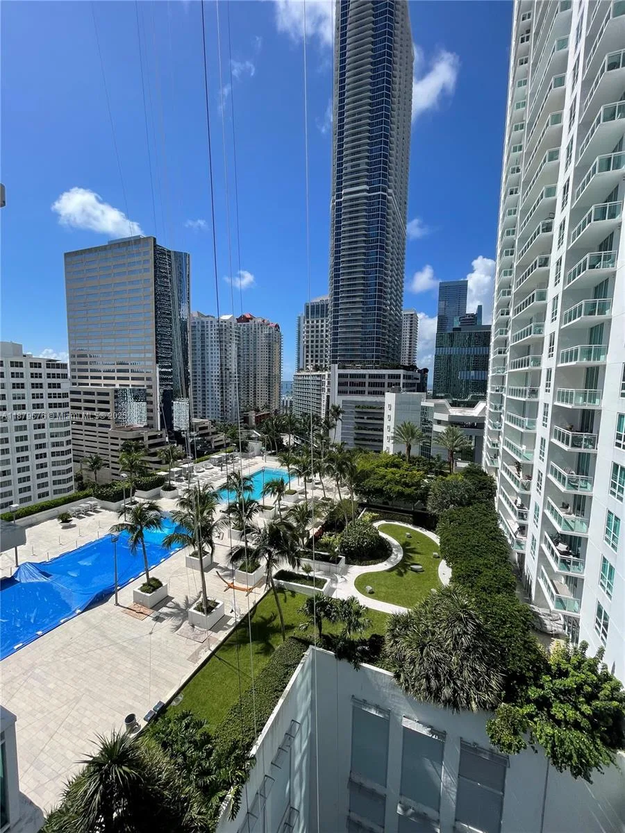 950 Brickell Bay Dr # 1703, Miami, FL 33131 photo 2