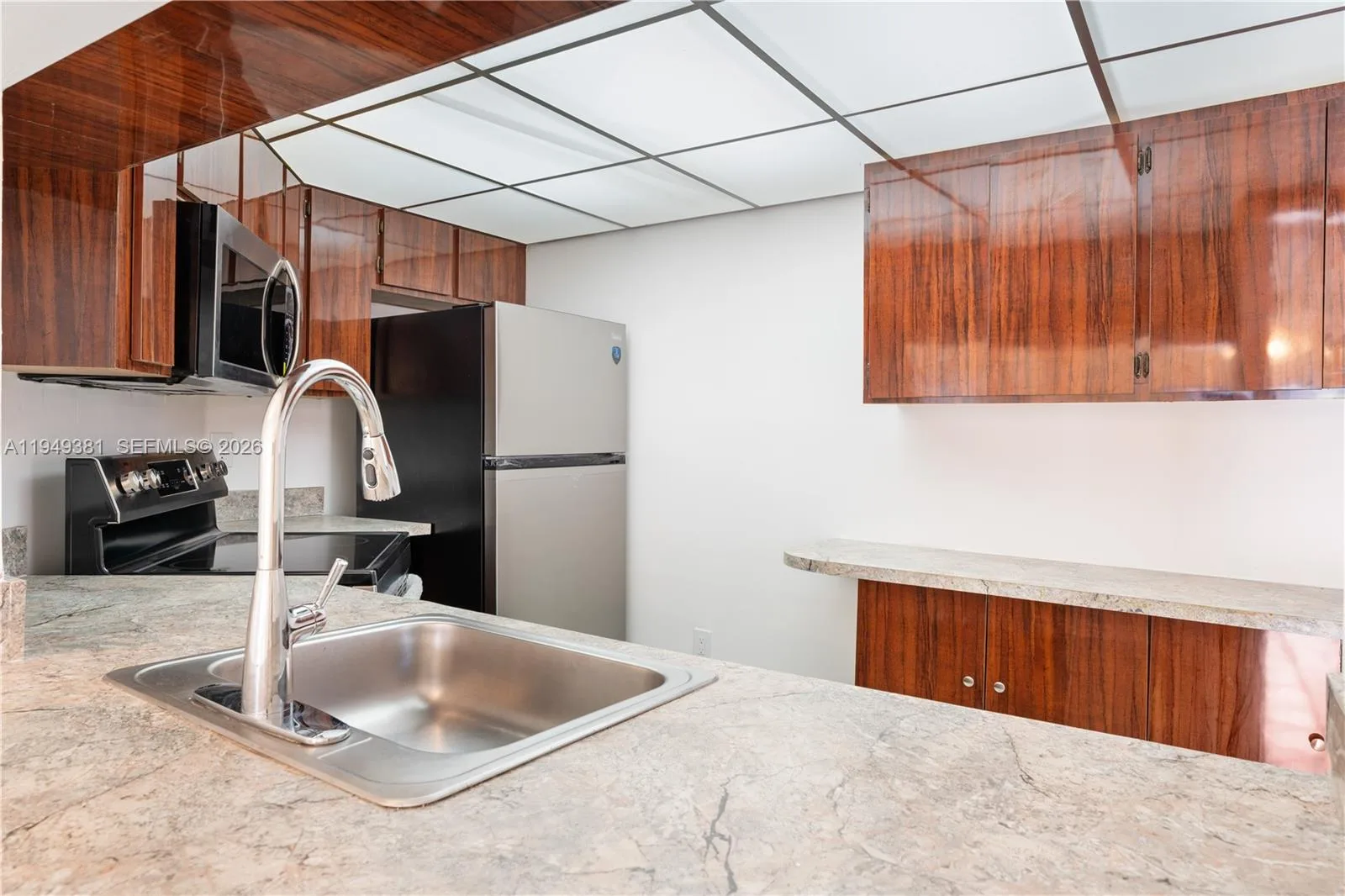 20905 NE 8th Ct # 101-36, Miami, FL 33179 photo 3