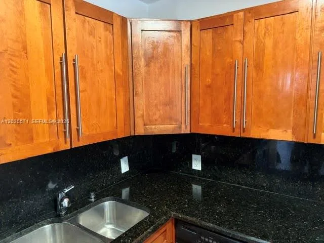 3301 N Country Club Dr # 407, Aventura, FL 33180 photo 3