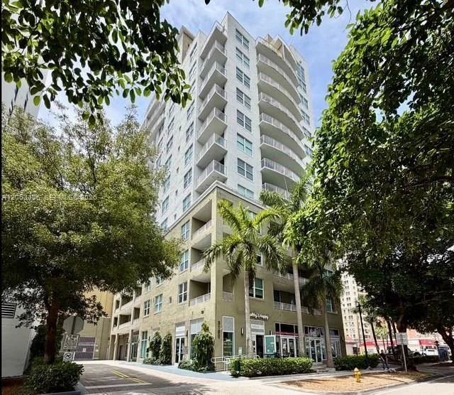 3180 SW 22nd Ter # 601, Miami, FL 33145