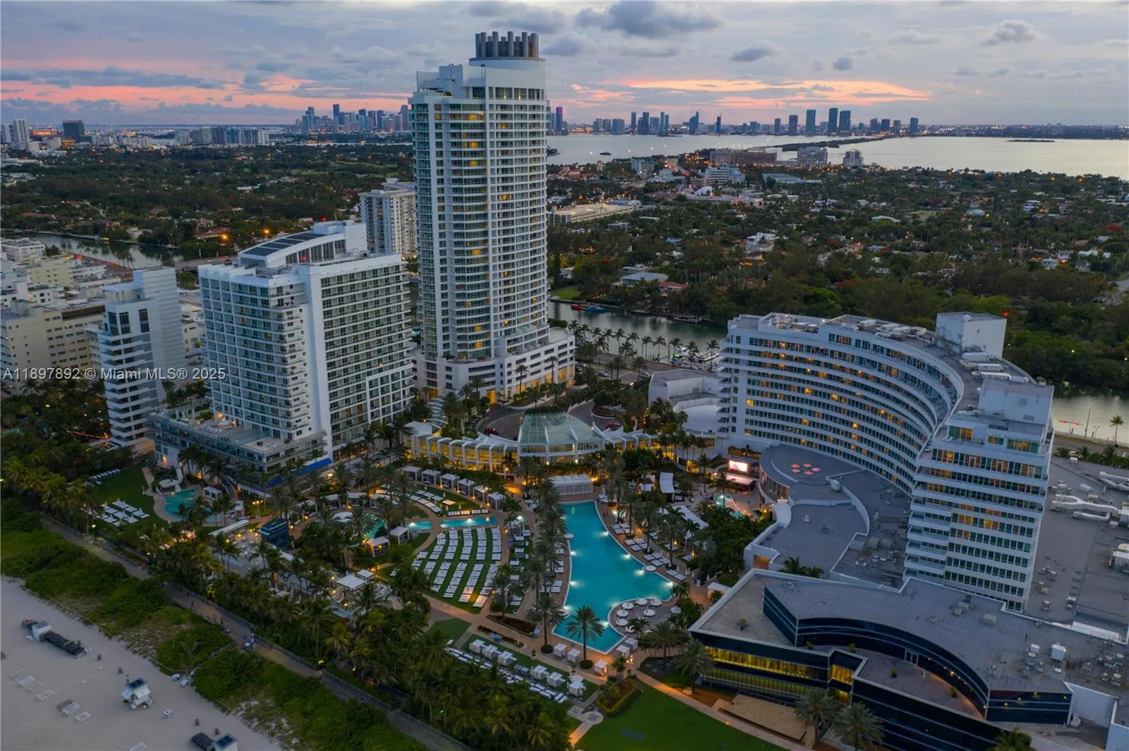 4391 Collins Ave # 1619, Miami Beach, FL 33140 photo 8