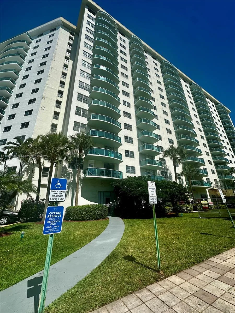 19370 Collins Ave # CU-6, Sunny Isles Beach, FL 33160 photo 3
