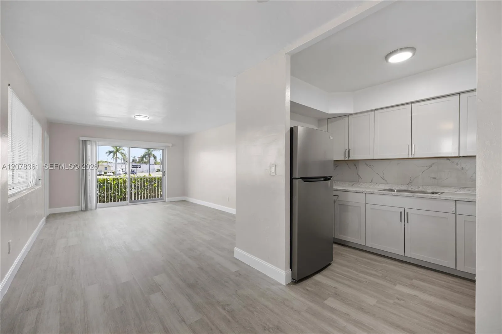 1989 N Glades Dr # 8, North Miami Beach, FL 33162 — zdjęcie 5
