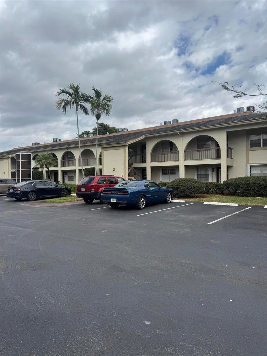 2601 NASSAU Bend # C2, Coconut Creek, FL 33066