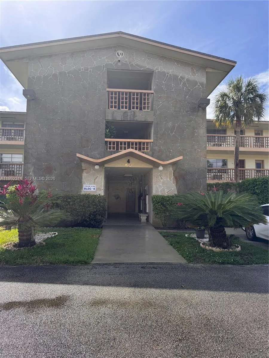 17090 NE 14th Ave # 107, Miami, FL 33162