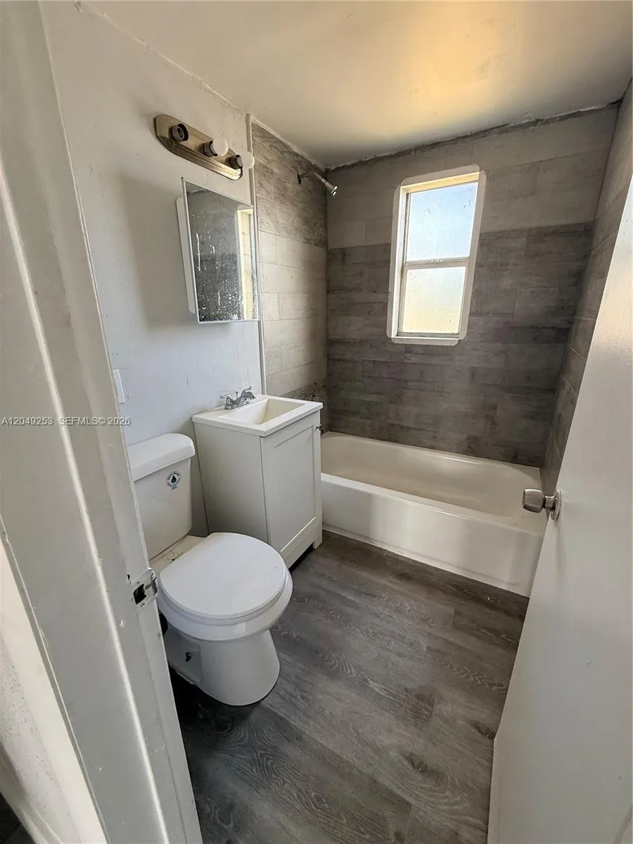 7001 NW 15th Ave # 4, Miami, FL 33147 photo 5