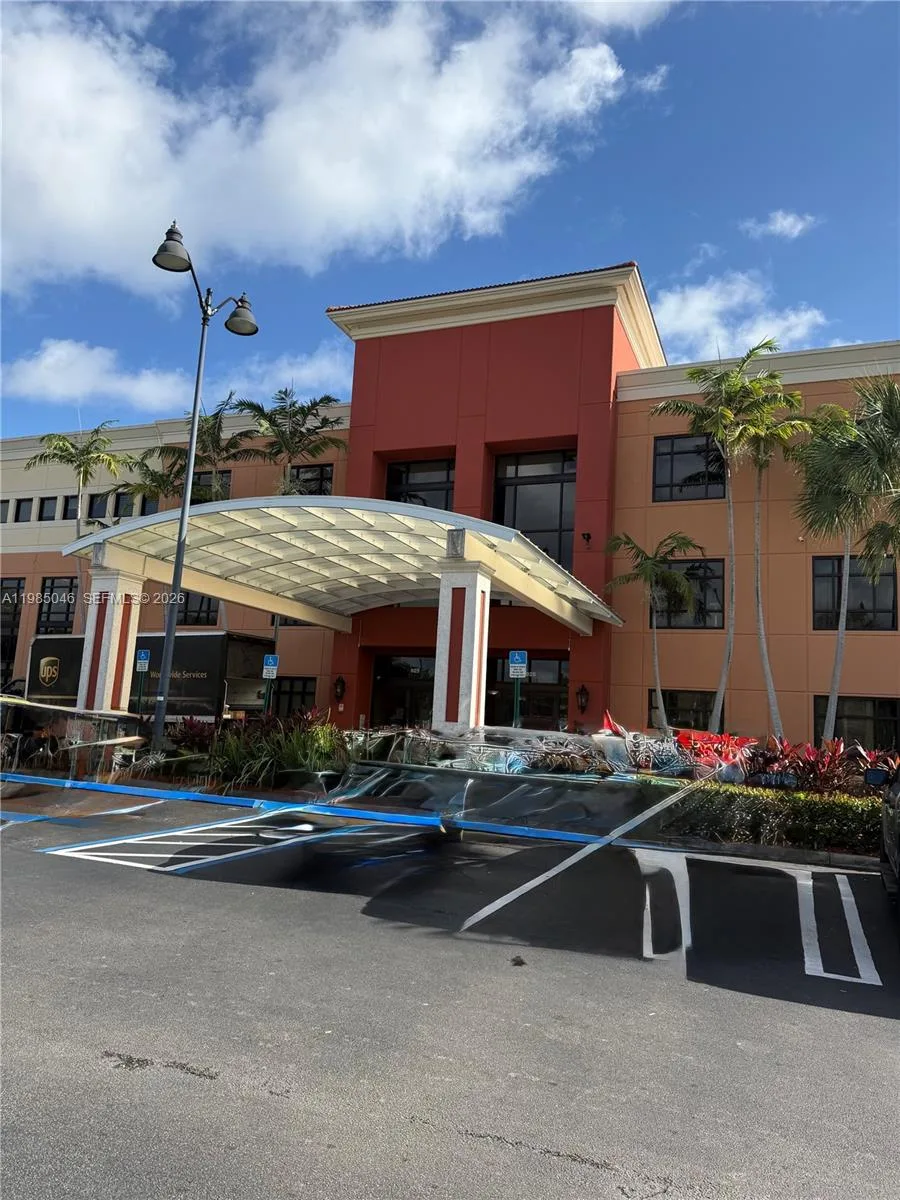 925 NE 30th Ter # 212, Homestead, FL 33033
