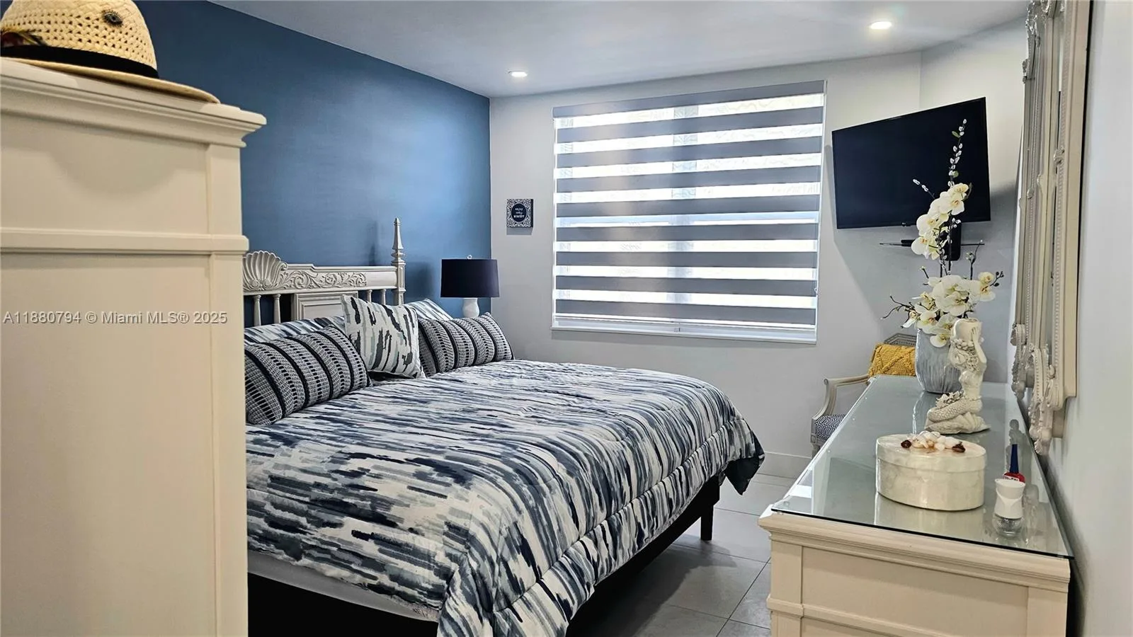 1980 S Ocean Dr # 2K, Hallandale Beach, FL 33009 photo 8