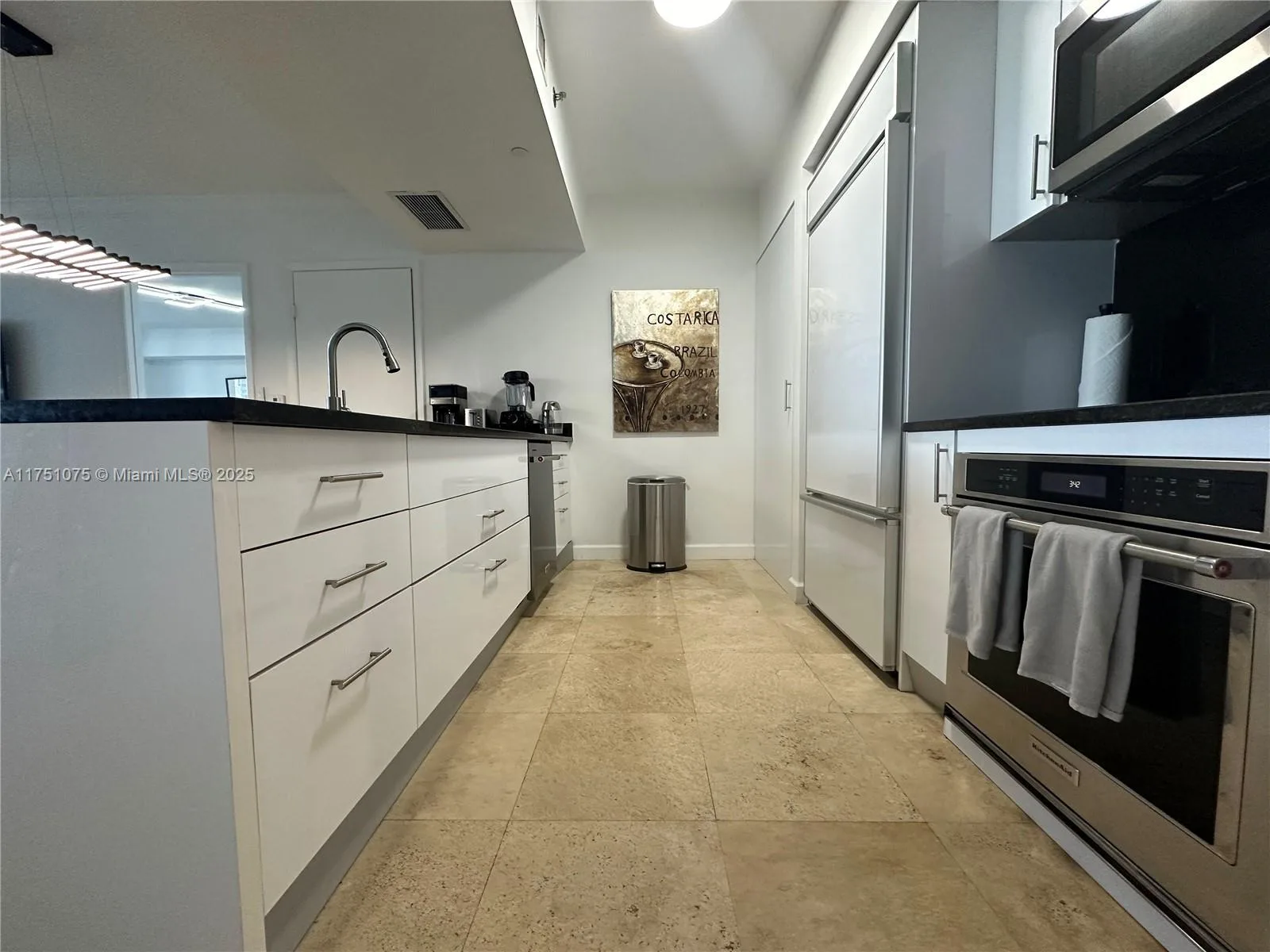 1830 S Ocean Dr # 2510, Hallandale Beach, FL 33009 photo 11